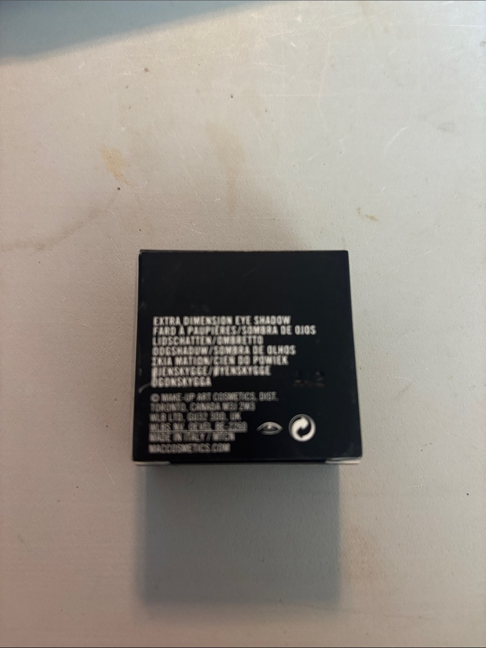 MAC Cosmetics Extra Dimension Eye Shadow - Ready to Party - New - Picture 3 of 4